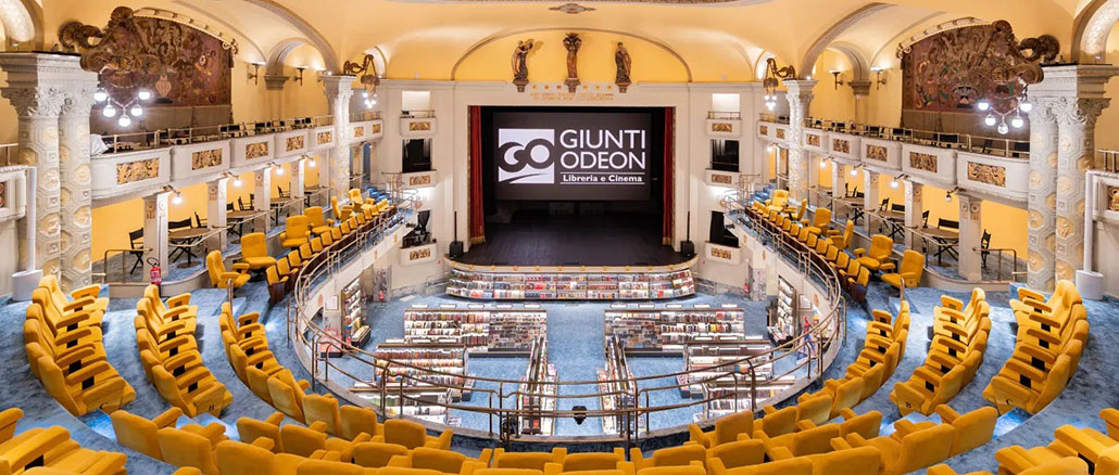 A Firenze aperta Giunti Odeon. Una delle librerie più belle del mondo